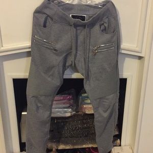 Real cute Royal 7 sweats